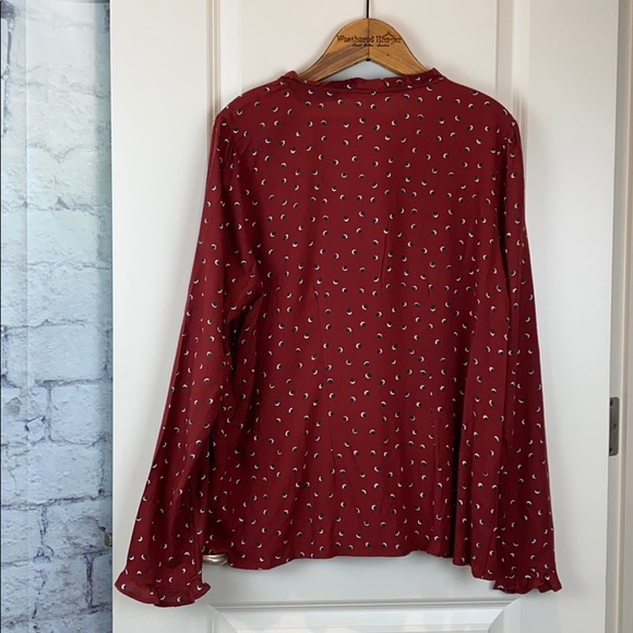 Vero Moda V-Neck Blouse new with tags - Picture 8 of 11